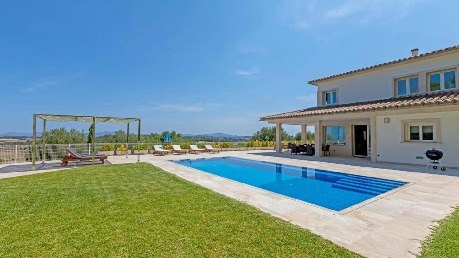 Ferienhaus Mit Privatpool Fuer 8 Personen Ca 270 Qm In Muro, Mallorca Nordkueste Von Mallorca